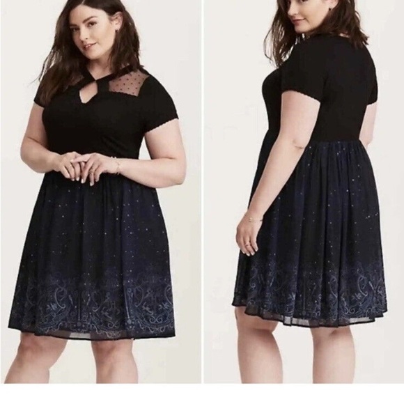 Rare Sold Out Torrid Harry Potter Hogwarts Plus-Size Border Skater Dress SIZE 1 - Picture 1 of 12